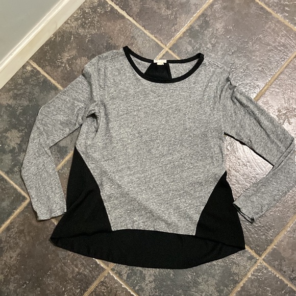 One Star Converse High Low Top. Size M - Picture 3 of 10